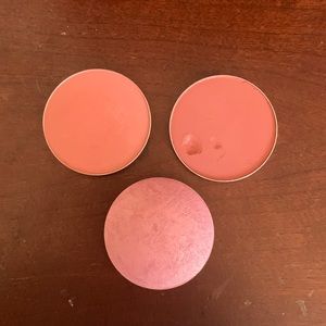 3 mac blushes